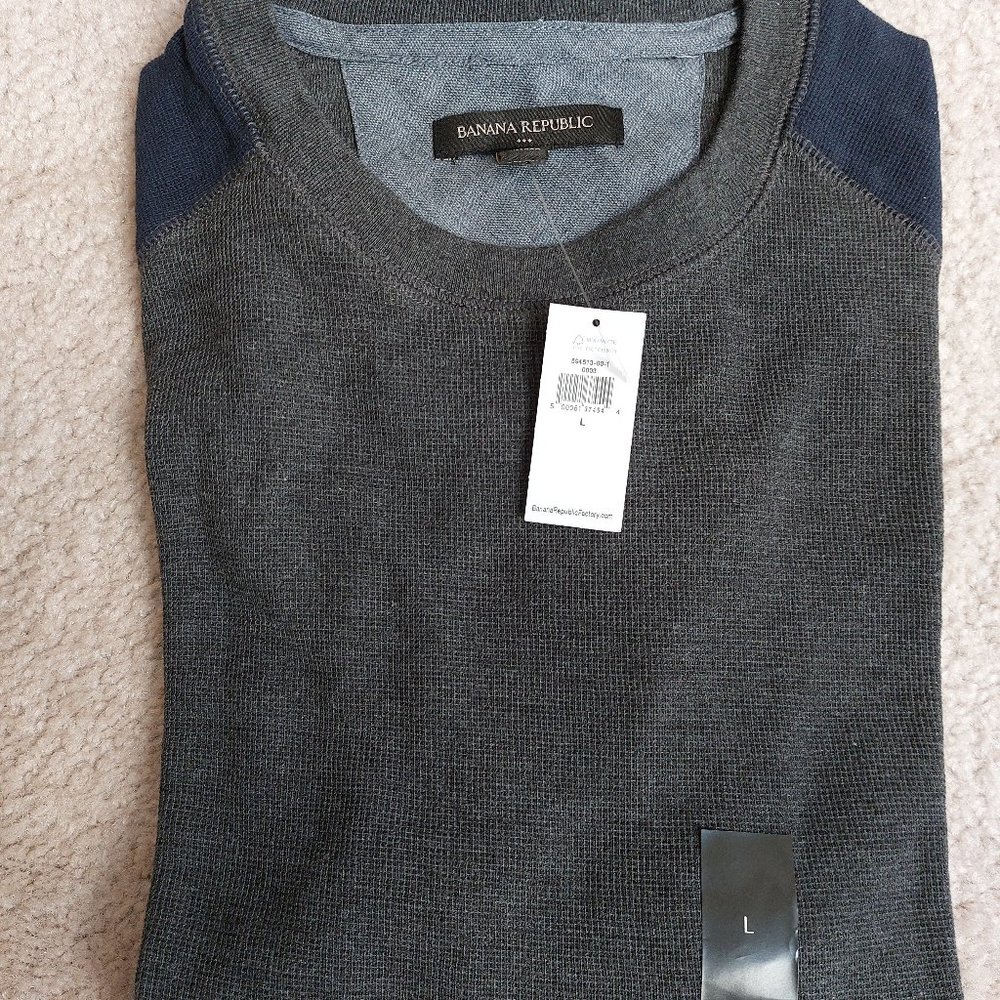NEW Banana Republic Factory Two Tone Long Sleeve t shirt Men's L